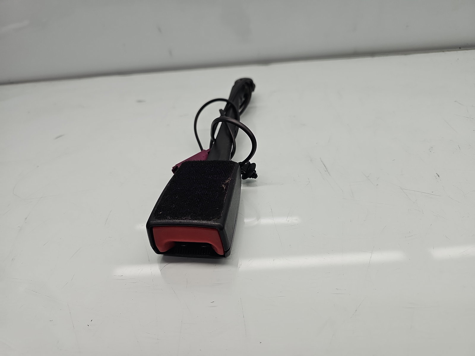 Capsa centura dreapta fata Ford Focus 3 Hatchback [Fabr 2011-2015] BM51 61208 ABW - imagine 3