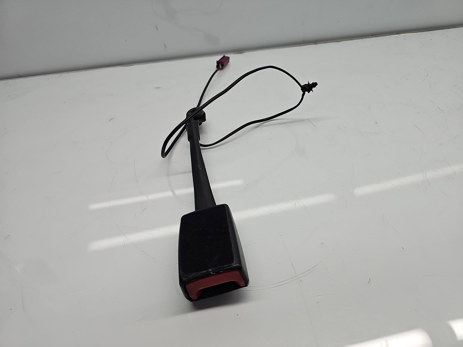 Capsa centura stanga fata Ford Focus 3 Hatchback [Fabr 2011-2015] BM51 61209 ABW - imagine 3