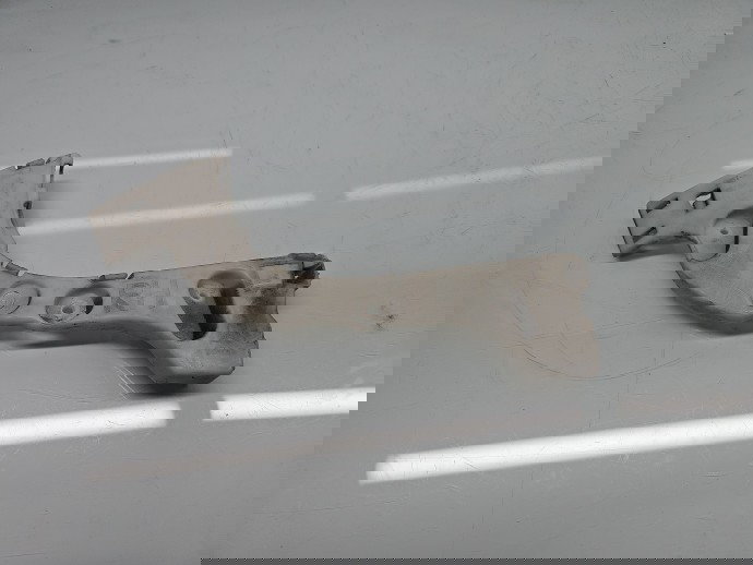 Suport bara dreapta spate Ford Focus 3 Hatchback [Fabr 2011-2015] BM51-A17E850-AG