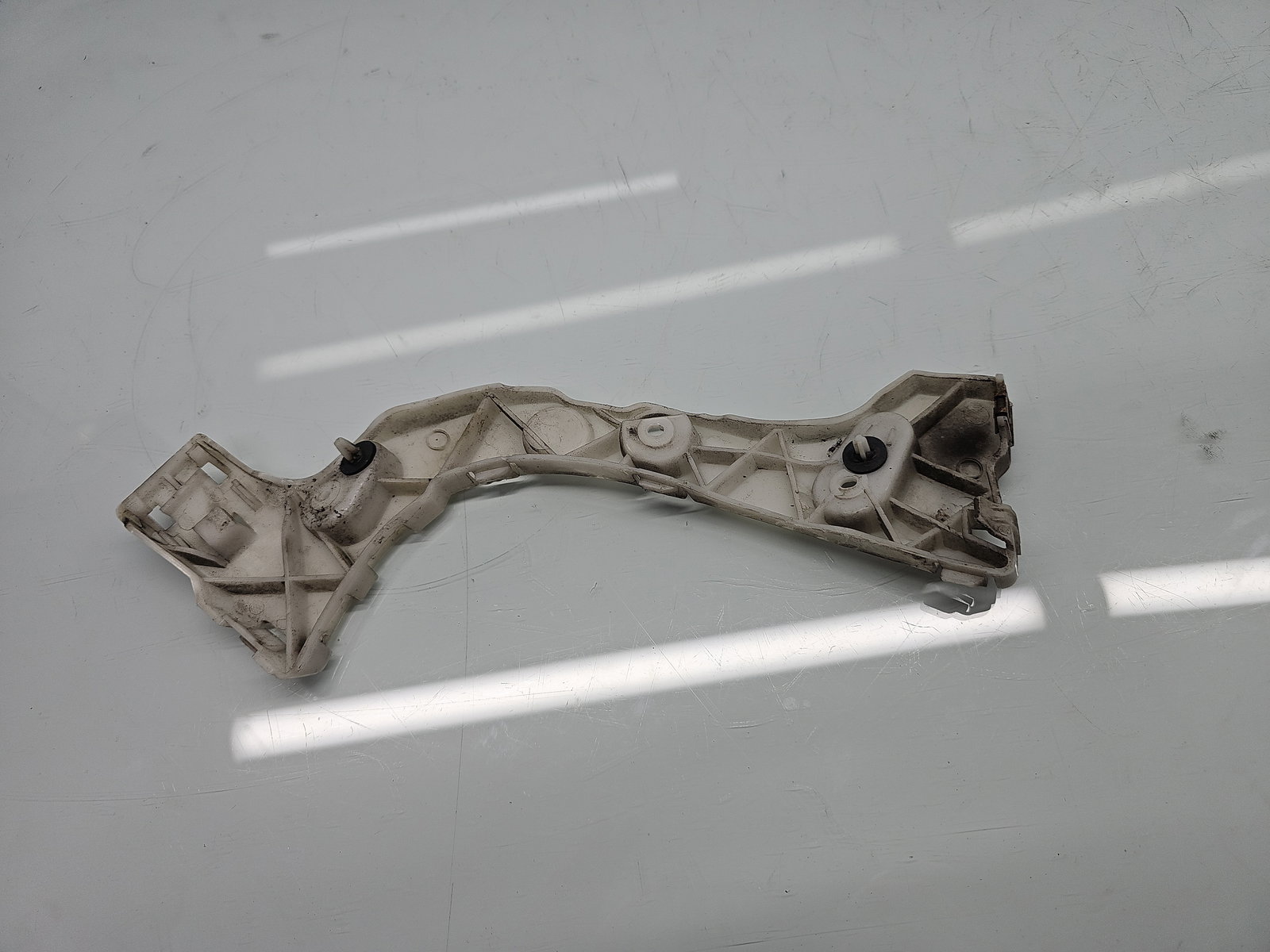 Suport bara dreapta spate Ford Focus 3 Hatchback [Fabr 2011-2015] BM51-A17E850-AG - imagine 2