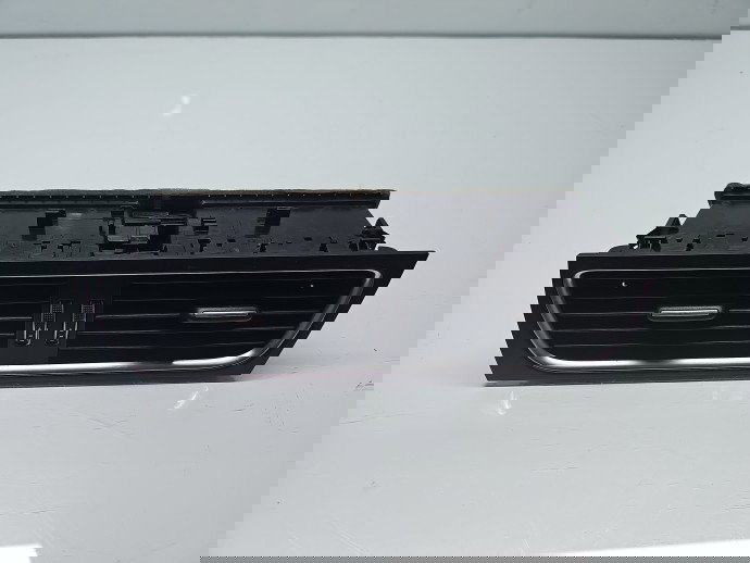  Grila aerisire centrala AUDI A5 (8T3) [Fabr 2007-2015] 8T2820951D