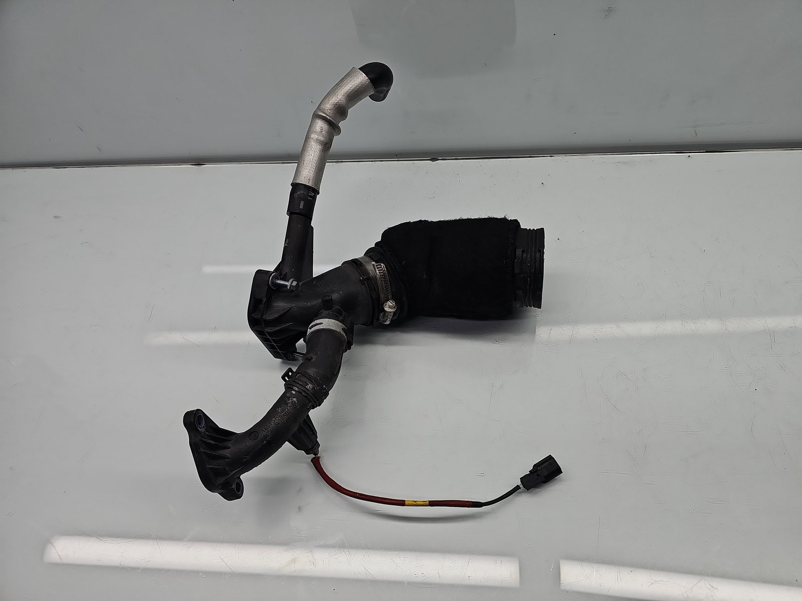 Tub admisie aer Dacia Logan II MCV BK (K52) [Fabr 2013-2022] Facelift 165763616R 1.5 dCi K9KU87 70KW / 95CP - imagine 2