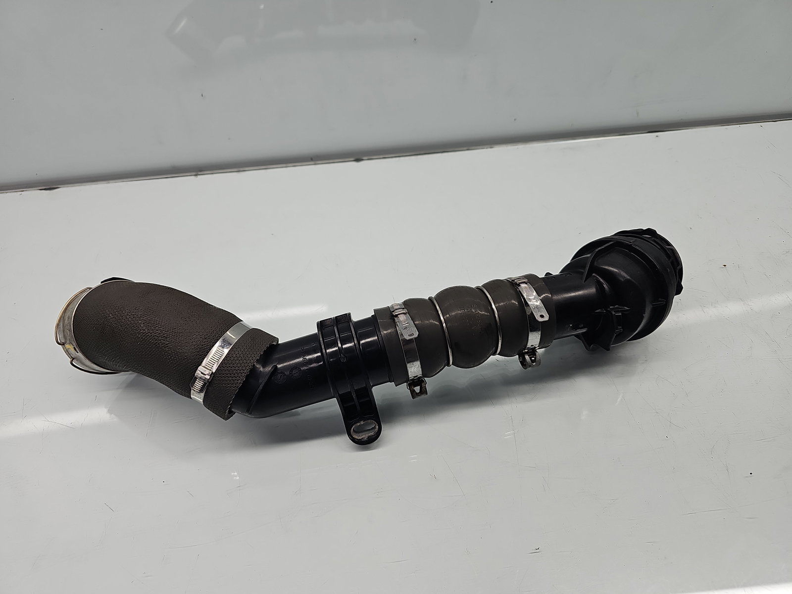 Tub intercooler Dacia Logan II MCV BK (K52) [Fabr 2013-2022] Facelift 144607512R 1.5 dCi K9KU87 70KW / 95CP - imagine 1