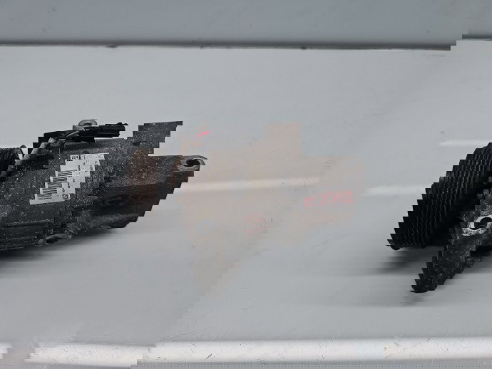 Compresor clima Dacia Logan II MCV BK (K52) [Fabr 2013-2022] Facelift 926001571R 1.5 dCi K9KU87 70KW / 95CP