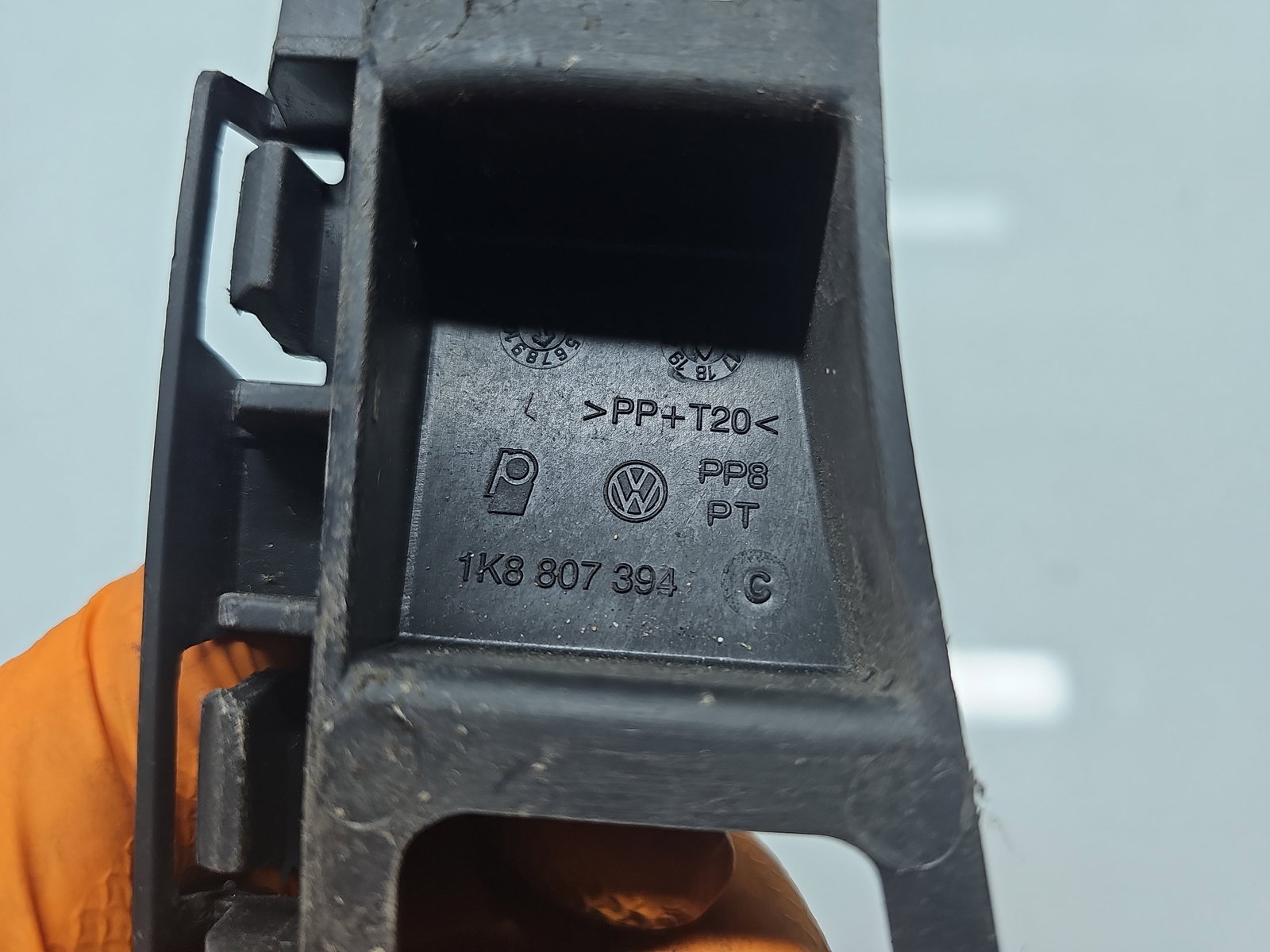 Suport bara stanga spate Volkswagen Scirocco (137) Coupe [Fabr 2008-2017] 1K8807394C - imagine 4