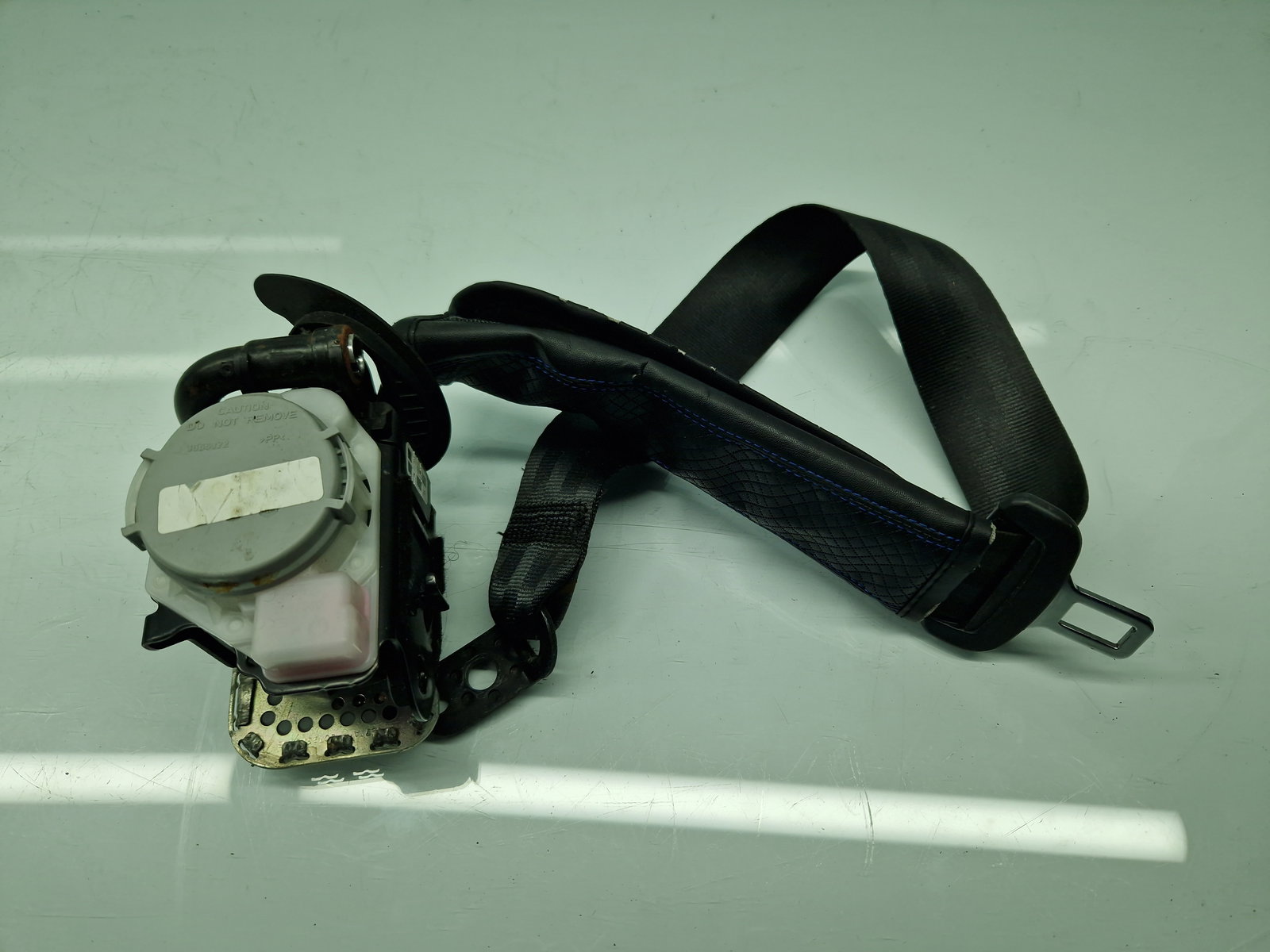 Centura dreapta fata Seat Leon (5F1) [Fabr 2012-2018] 4H0857732C - imagine 1