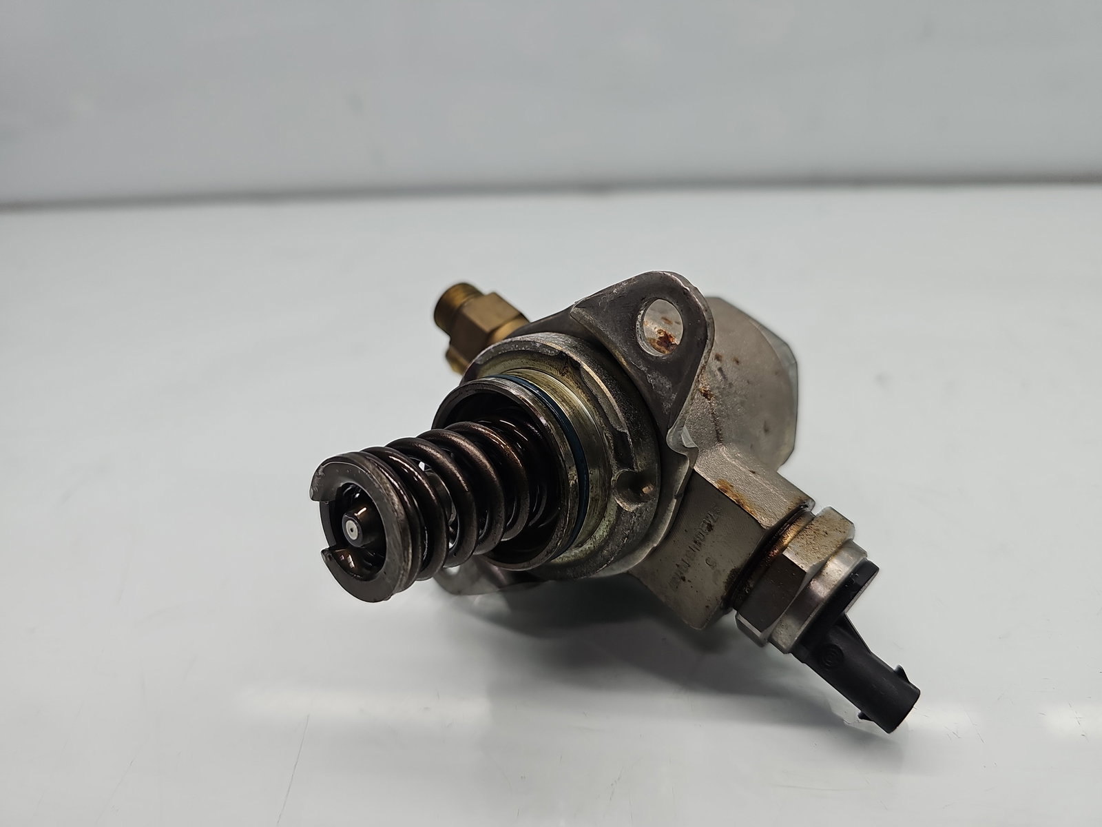 Pompa inalta presiune Volkswagen Scirocco (137) Coupe [Fabr 2008-2017] OEM 1.4 TSI CAXA 90KW / 122CP - imagine 3