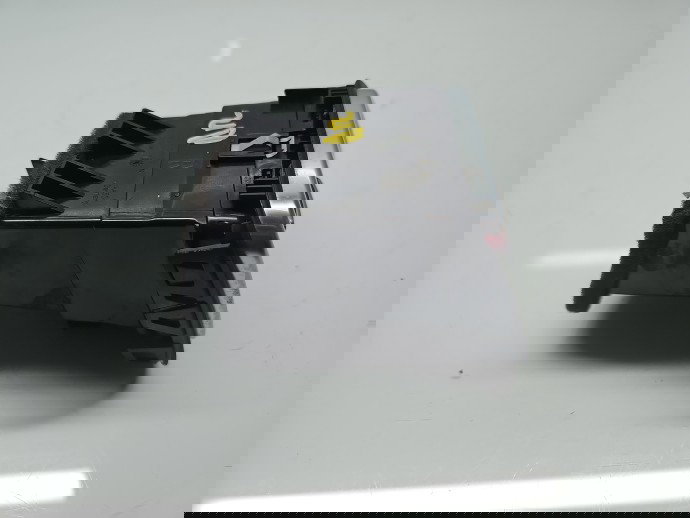  Grila aerisire dreapta Volkswagen Scirocco (137) Coupe [Fabr 2008-2017] 1Q0819704K