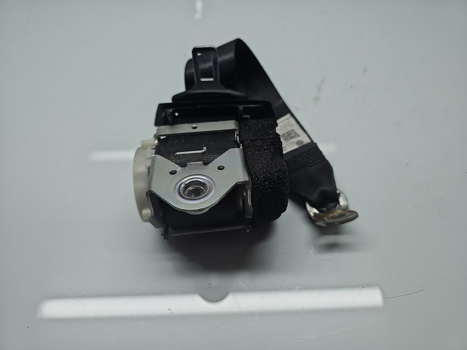 Centura stanga spate Volkswagen Scirocco (137) Coupe [Fabr 2008-2017] 1K8857805 - imagine 2