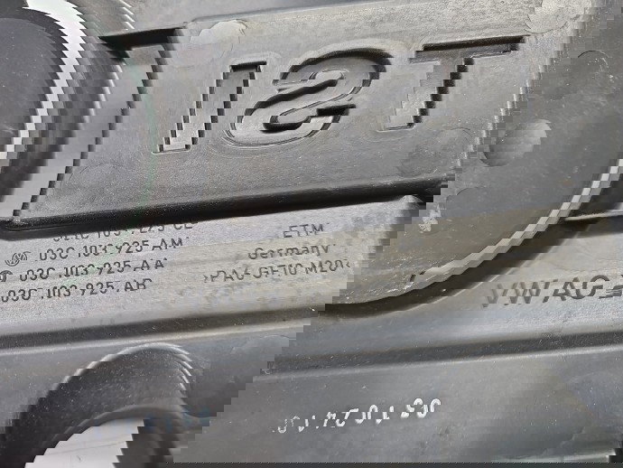 Capac motor Volkswagen Scirocco (137) Coupe [Fabr 2008-2017] 03C103925AA 1.4 TSI CAXA 90KW / 122CP