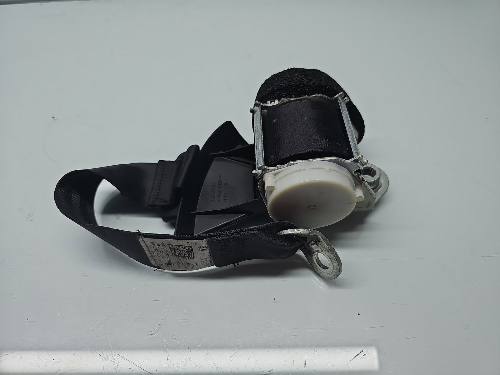 Centura dreapta spate Volkswagen Scirocco (137) Coupe [Fabr 2008-2017] 1K8857806 - imagine 3