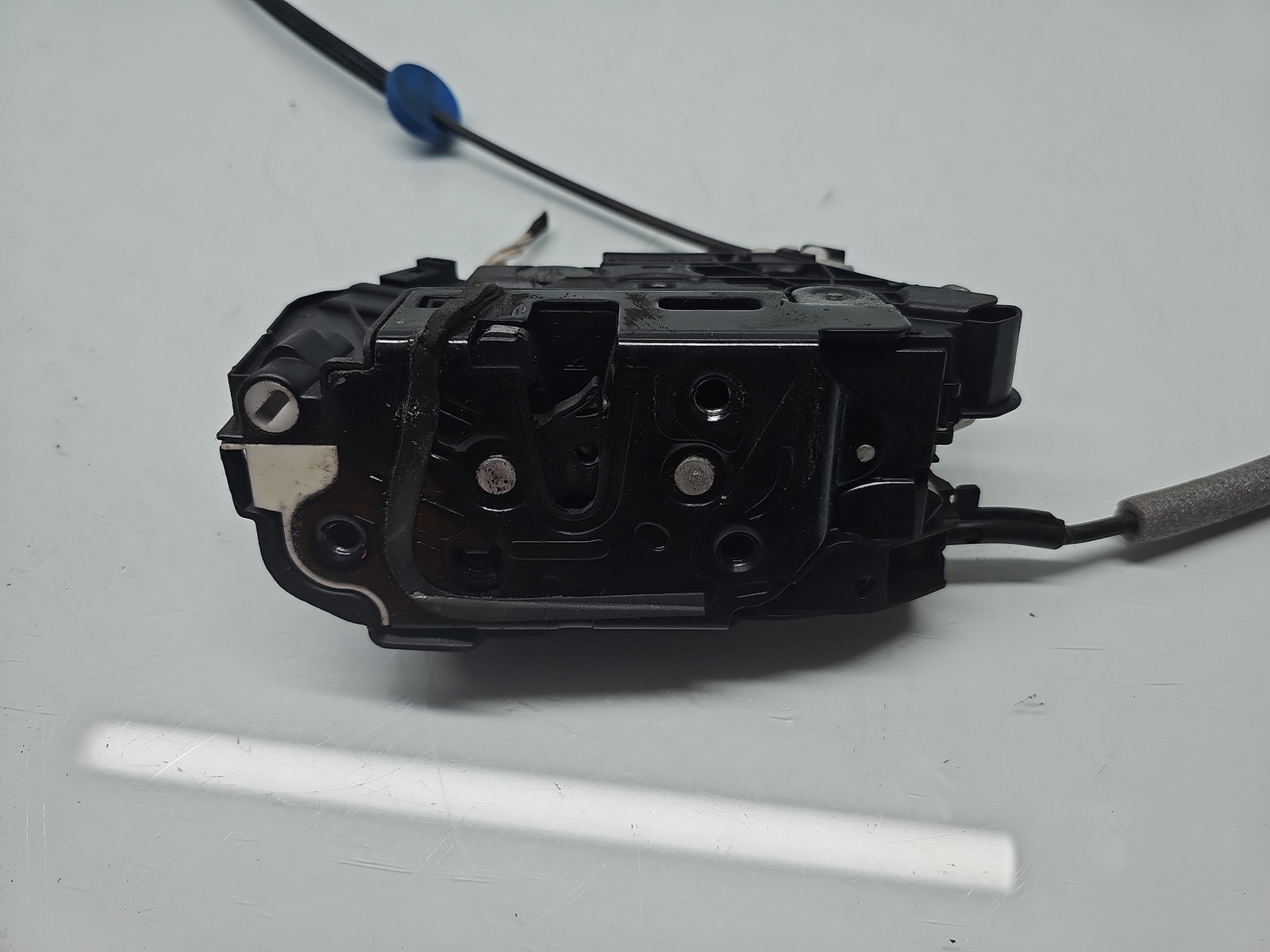 Broasca usa stanga spate Volkswagen Scirocco (137) Coupe [Fabr 2008-2017] 5N2837015E - imagine 4