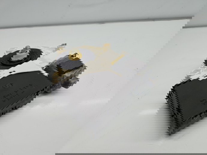 Motoras geam stanga fata AUDI A3 Sportback (8PA) [Fabr 2004-2013] Facelift 8P0959802Q