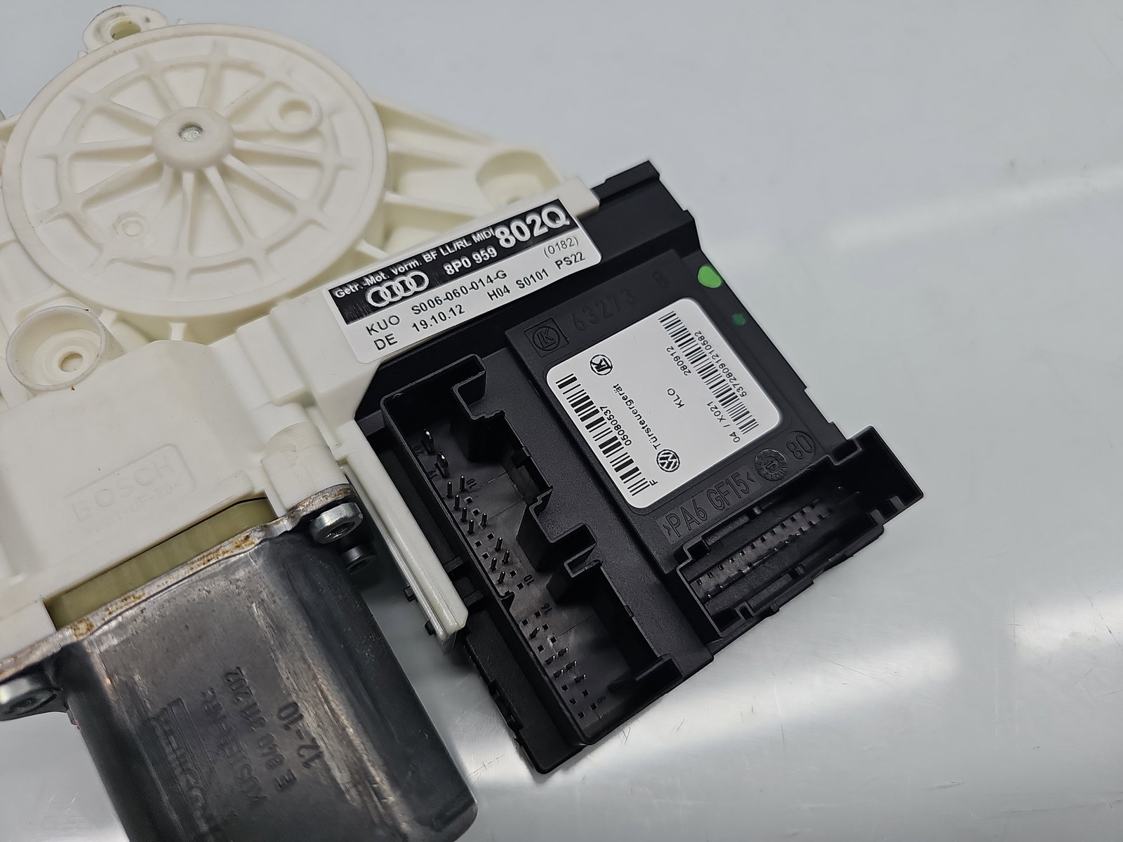 Motoras geam stanga fata AUDI A3 Sportback (8PA) [Fabr 2004-2013] Facelift 8P0959802Q - imagine 5