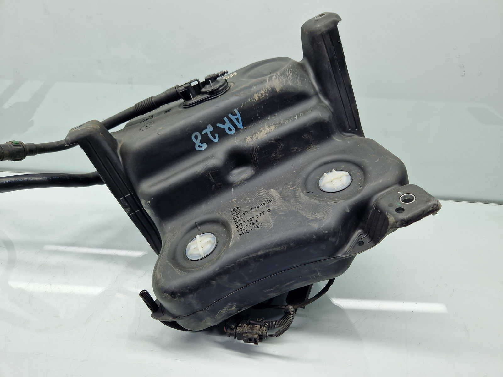 Rezervor Adblue Skoda Superb III Combi (3V5) [Fabr 2015-2024] 3Q0131877C - imagine 4