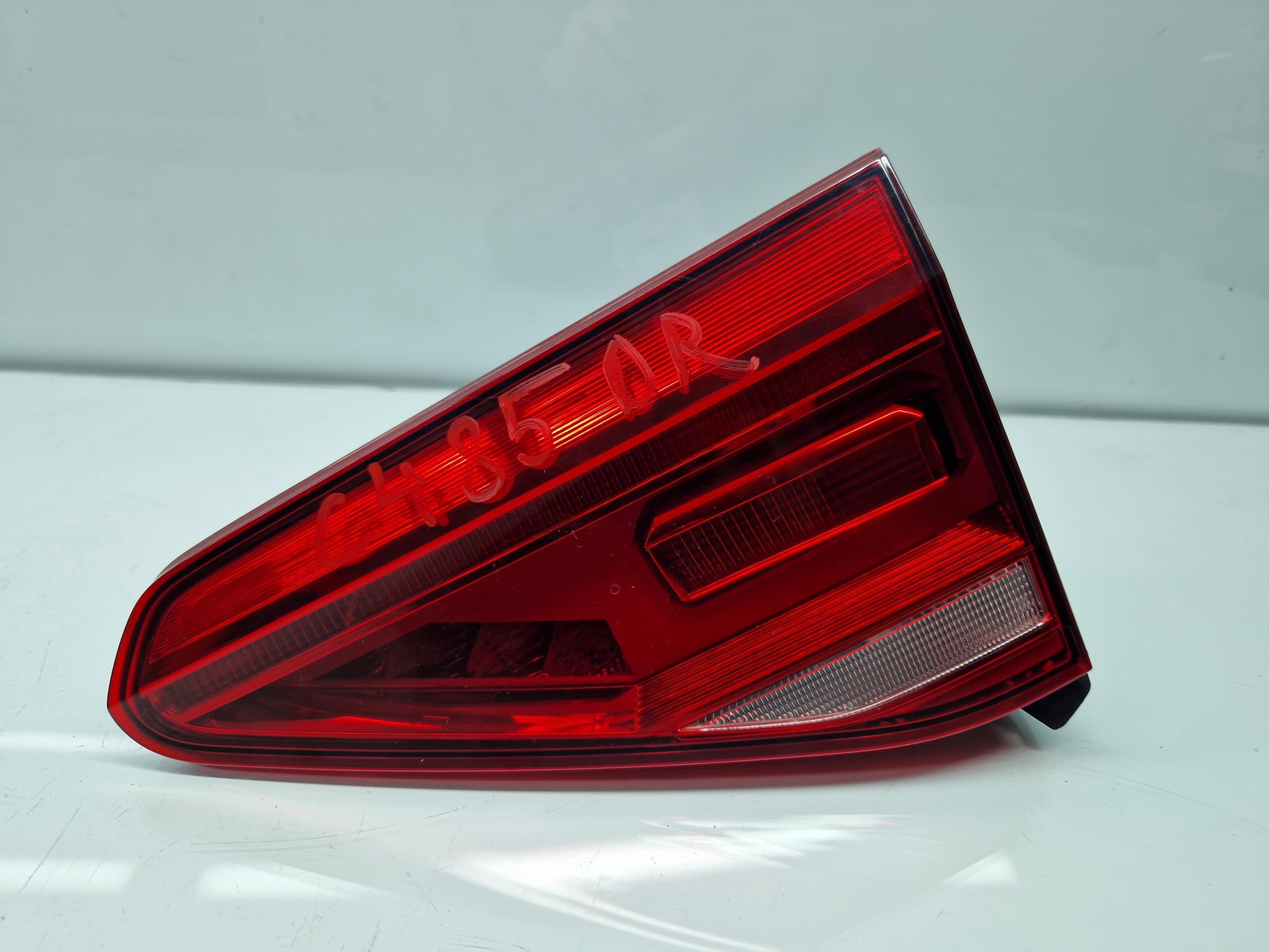 Stop haion dreapta Volkswagen Touran (5T1) R-line [Fabr 2015-prezent] 5TA945094E - imagine 1