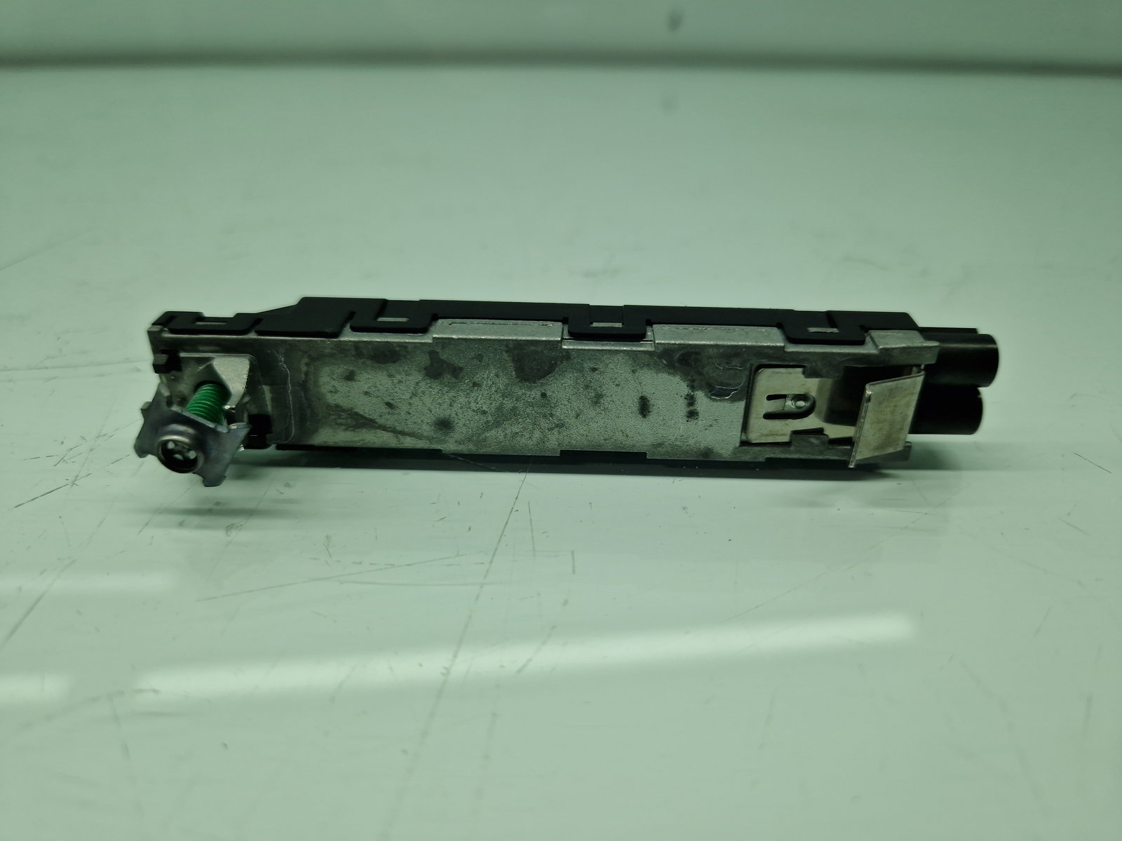 Amplificator antena Volkswagen Touran (5T1) R-line [Fabr 2015-prezent] 5TA035577B - imagine 2