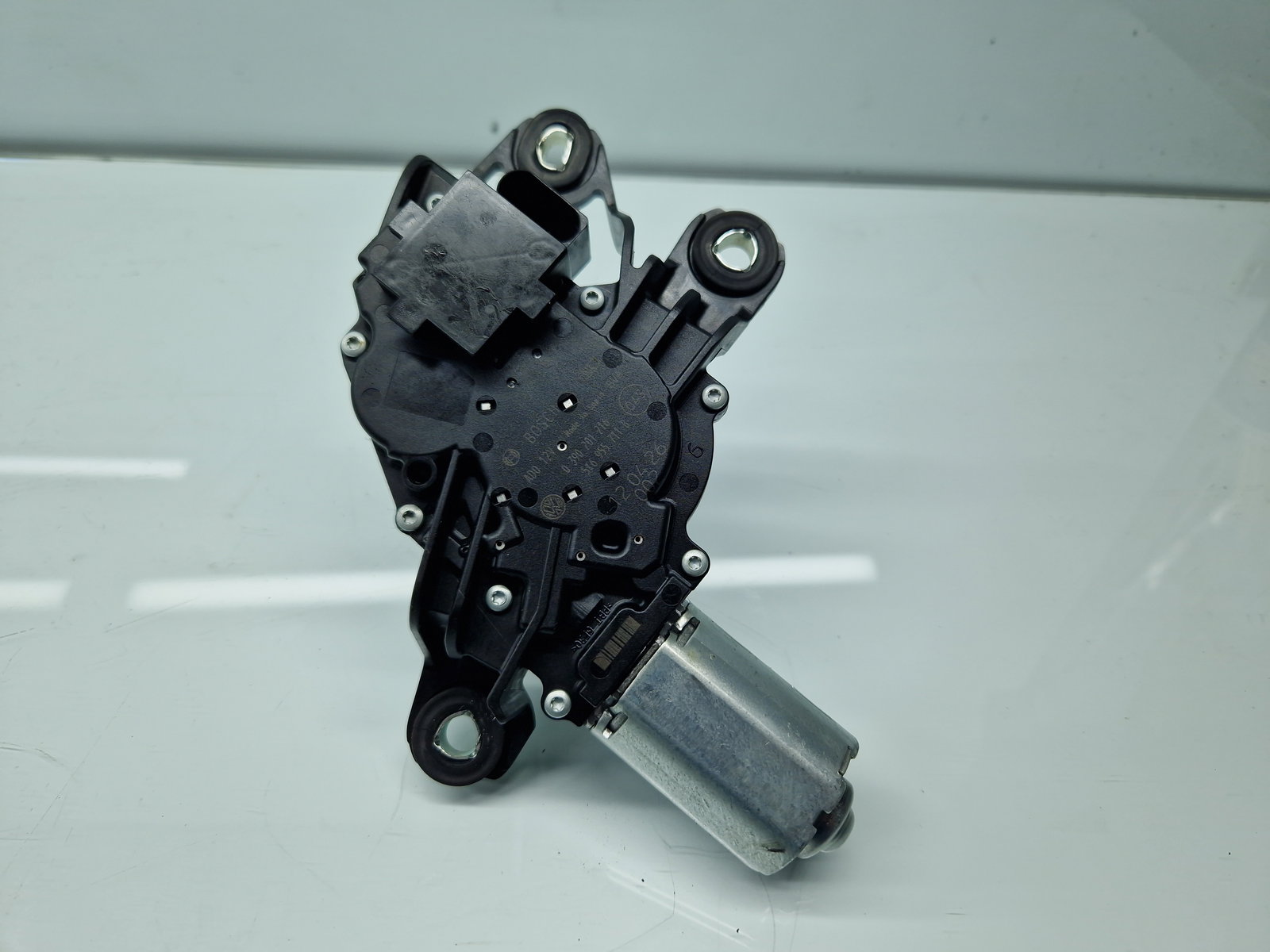 Motoras stergator haion Volkswagen Golf 6 (5K1) [Fabr 2009-2013] 5K6955711B - imagine 1