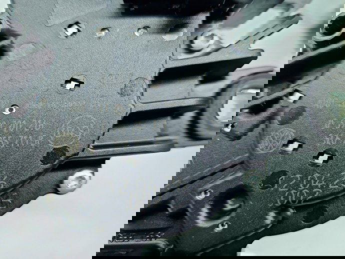  Motoras stergator haion Volkswagen Golf 6 (5K1) [Fabr 2009-2013] 5K6955711B