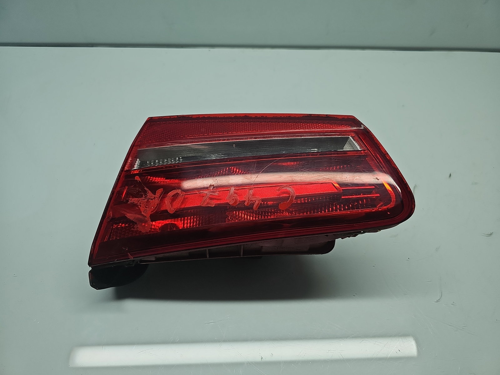 Stop haion dreapta AUDI A6 (4G2, C7) [Fabr 2012-2017] 4G5945094 - imagine 1