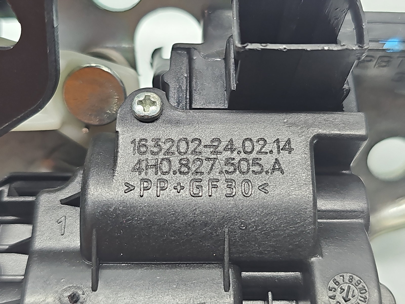 Broasca haion AUDI A6 (4G2, C7) [Fabr 2012-2017] 4H0827505A - imagine 5