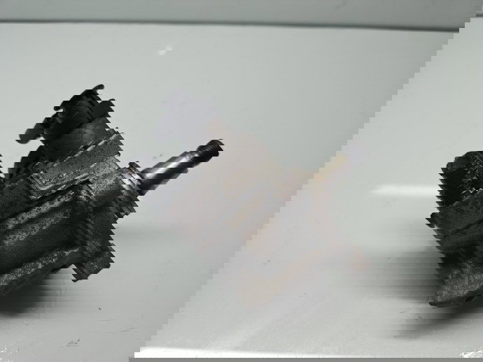 Pompa inalta presiune Volkswagen Passat B8 Variant (3G5) [Fabr 2015-prezent] 04L130755E/0445010538 2.0 TDI CRLB 110KW / 150CP