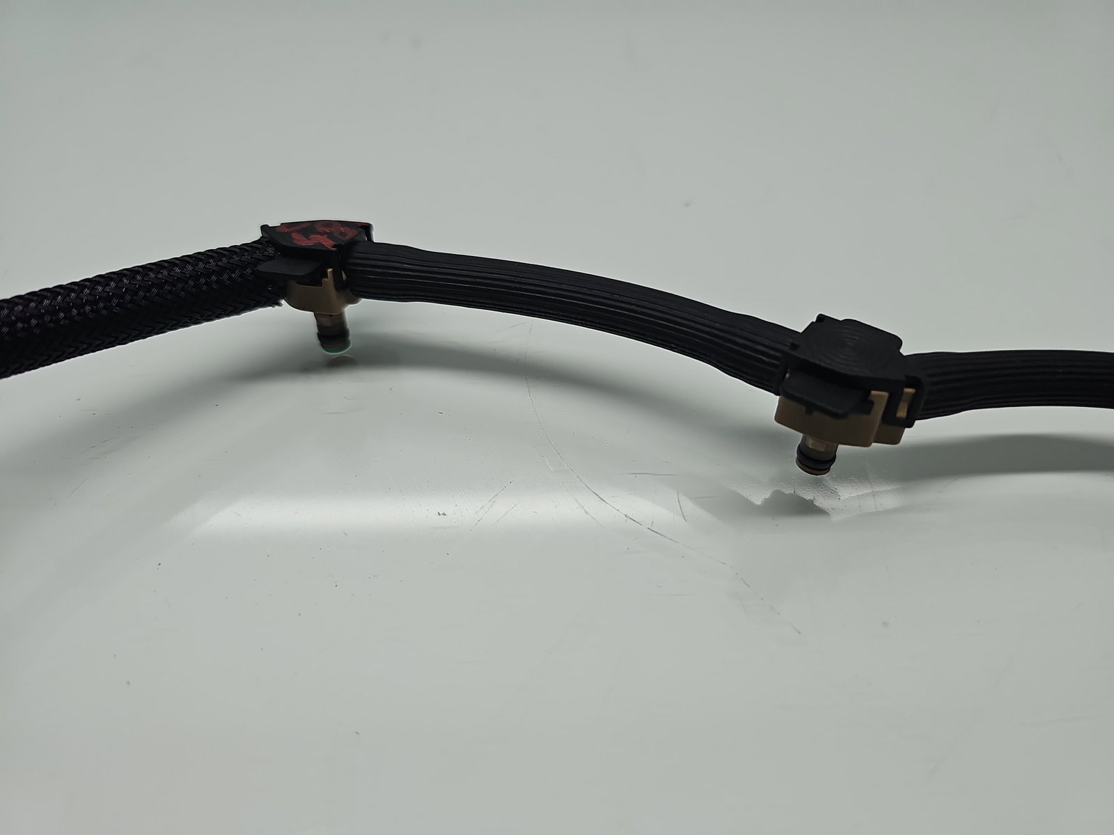 Conducta retur injectoare Volkswagen Passat B8 Variant (3G5) [Fabr 2015-prezent] OEM 2.0 TDI CRLB 110KW / 150CP - imagine 2