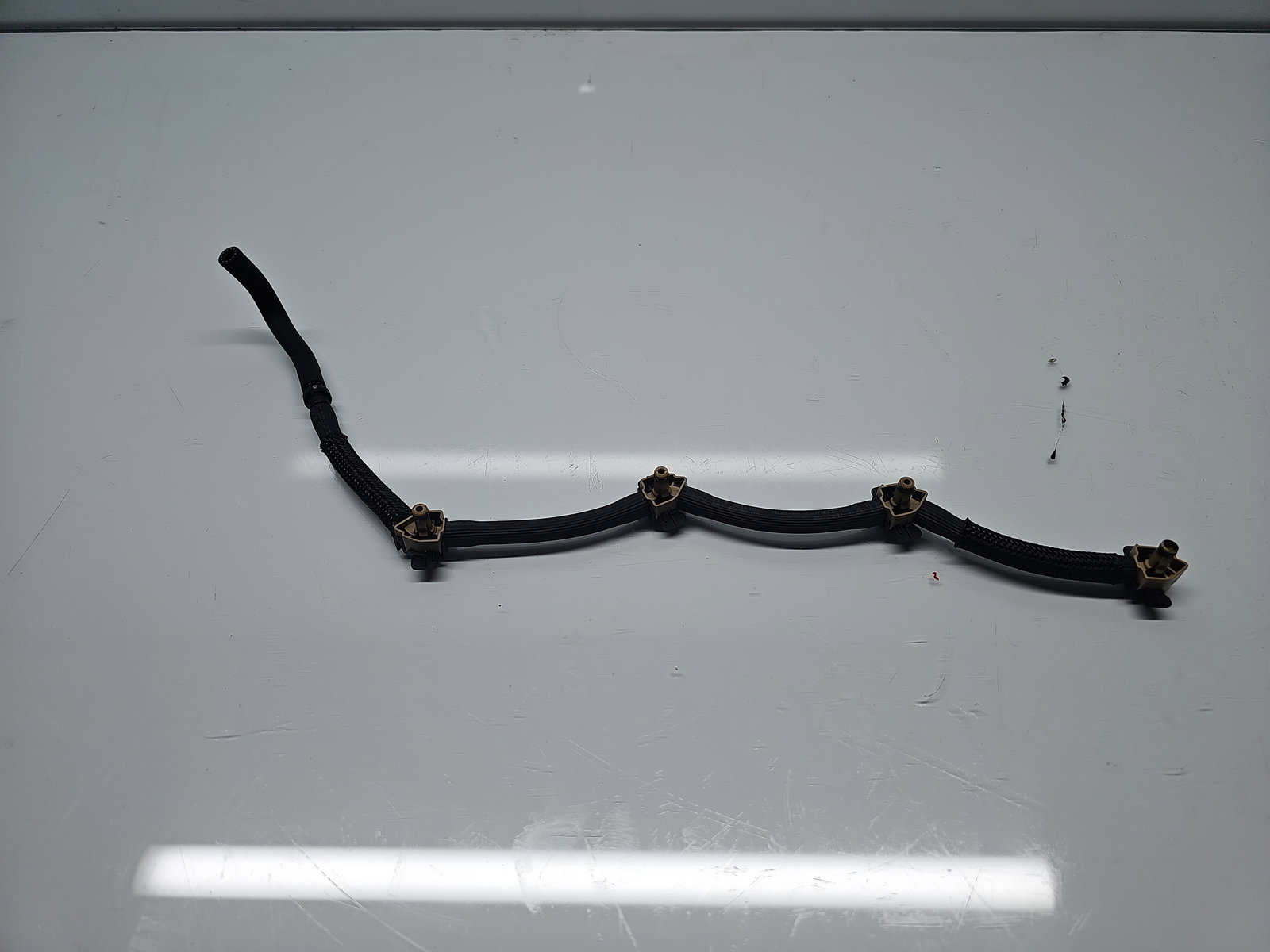 Conducta retur injectoare Volkswagen Passat B8 Variant (3G5) [Fabr 2015-prezent] OEM 2.0 TDI CRLB 110KW / 150CP - imagine 4