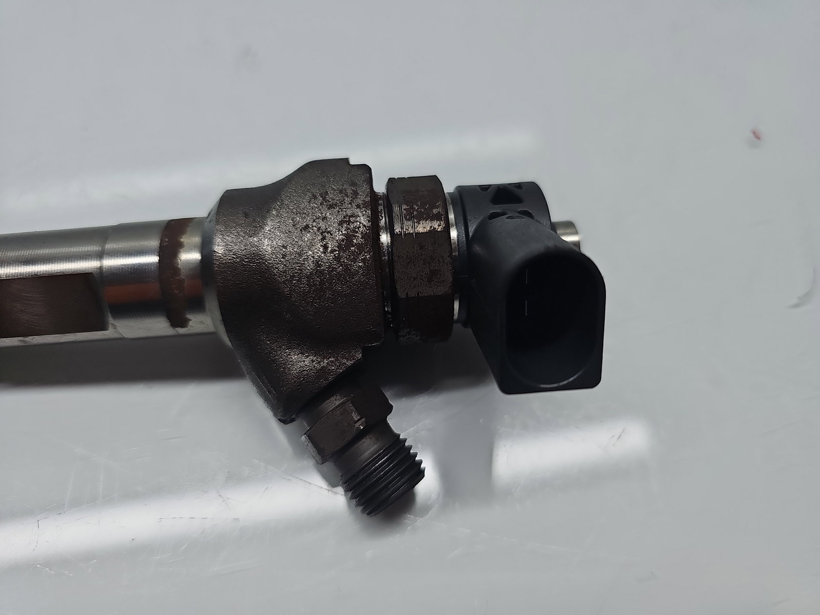 Injector Volkswagen Passat B8 Variant (3G5) [Fabr 2015-prezent] 04L130277AC 2.0 TDI CRLB 110KW / 150CP - imagine 4