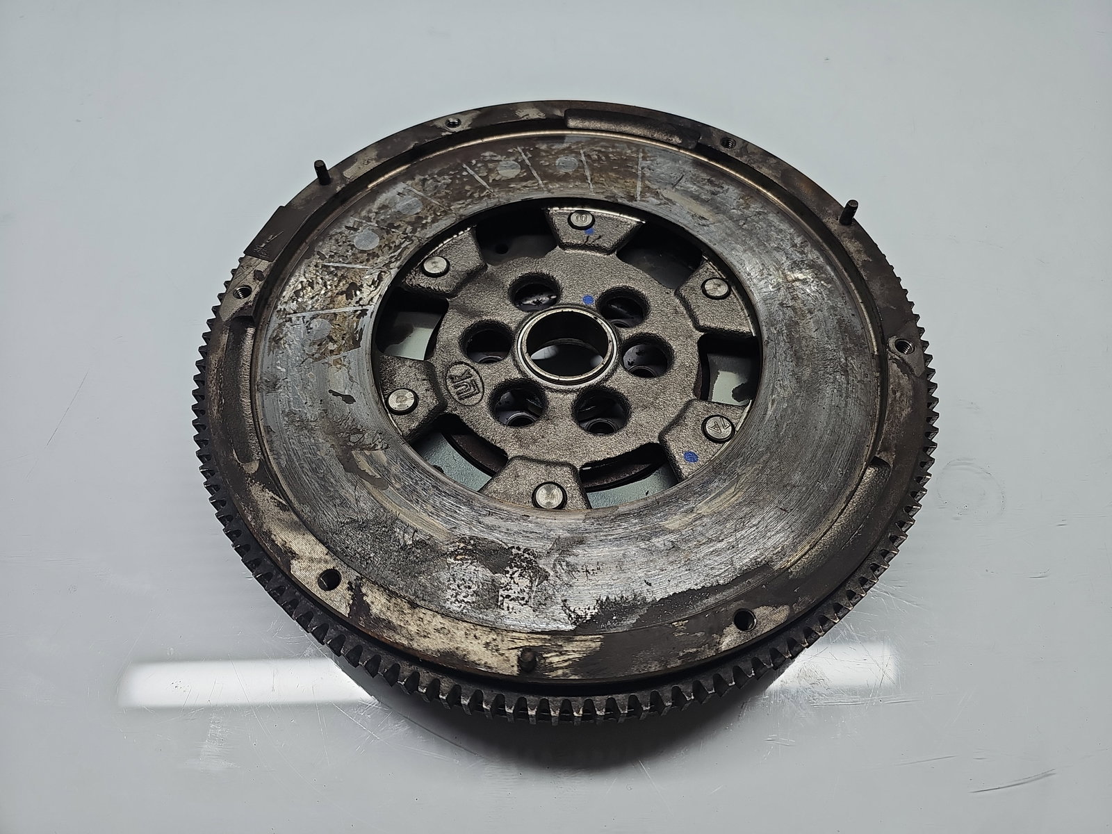 Kit ambreiaj volanta masa dubla Volkswagen Passat B8 Variant (3G5) [Fabr 2015-prezent] 2.0 TDI CRLB 04L141015E 110KW / 150CP - imagine 2