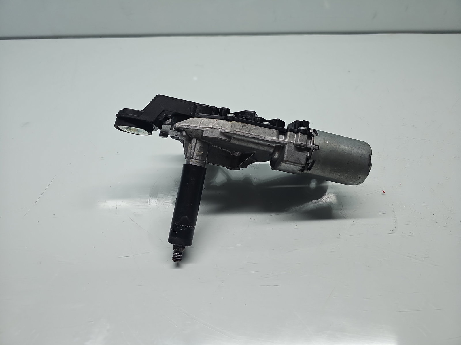 Motoras stergator haion Ford Focus 3 Hatchback [Fabr 2011-2015] BV61-17K441-AA - imagine 4