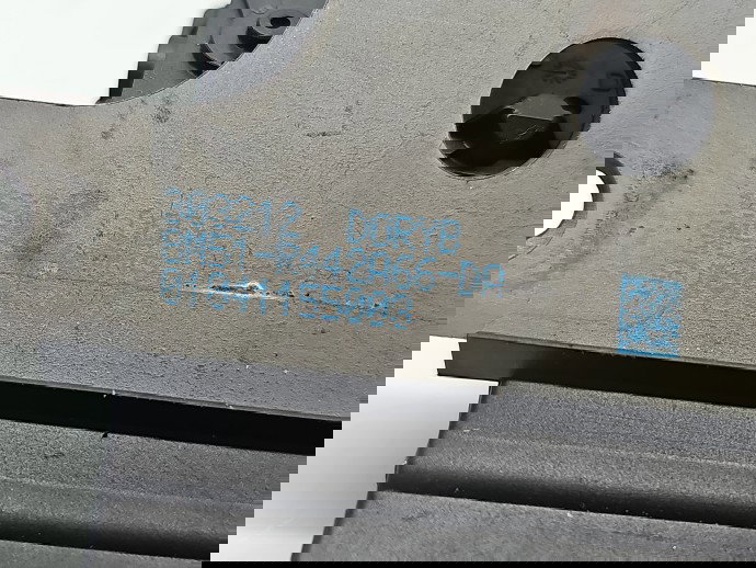 Broasca haion Ford Focus 3 Hatchback [Fabr 2011-2015] 8M51-R442A66-DR