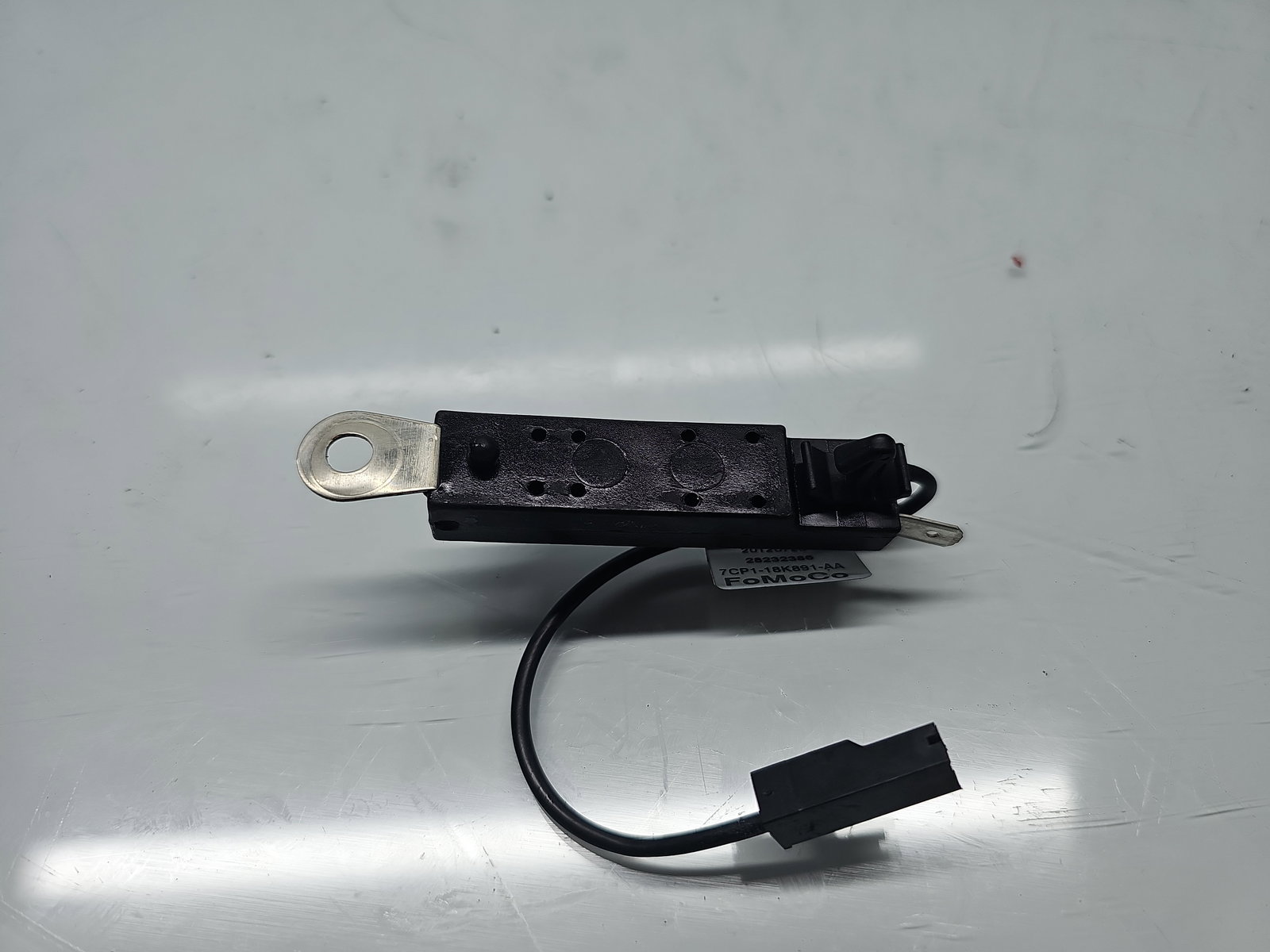 Amplificator antena Ford Focus 3 Hatchback [Fabr 2011-2015] 7CP1-18C891-AA - imagine 3