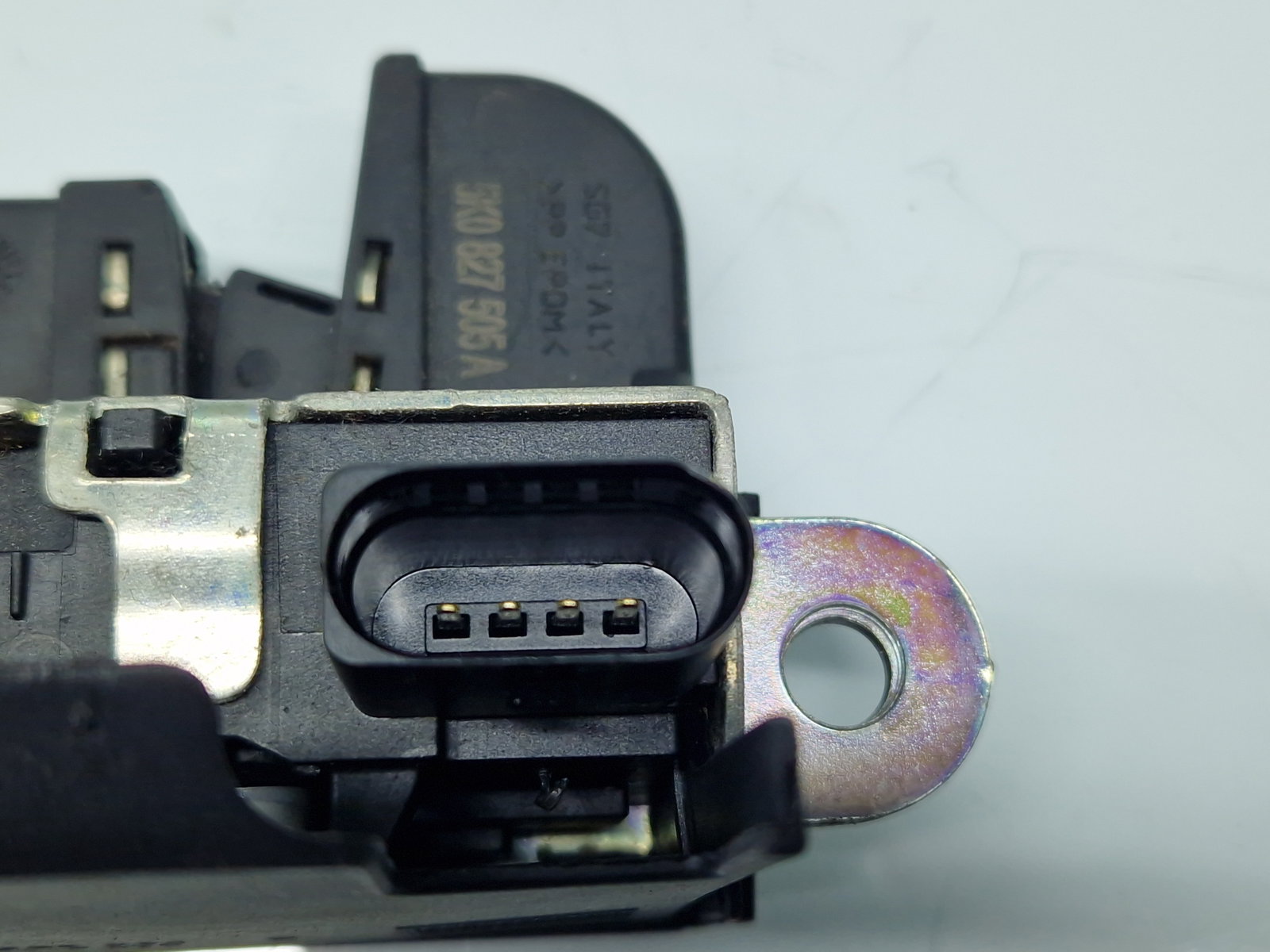 Broasca haion Volkswagen Golf 6 (5K1) [Fabr 2009-2013] 5K0827505A - imagine 5