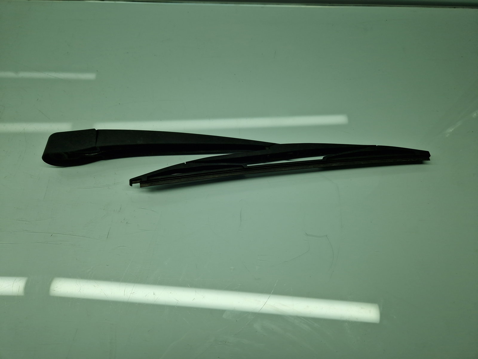 Brat stergator haion Renault Megane 3 Hatchback (X95) [Fabr 2008-2015] OEM - imagine 2