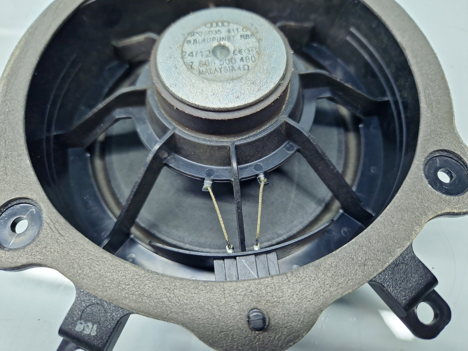 Boxa dreapta spate AUDI A3 Sportback (8PA) [Fabr 2004-2013] Facelift 8P0035411C - imagine 4