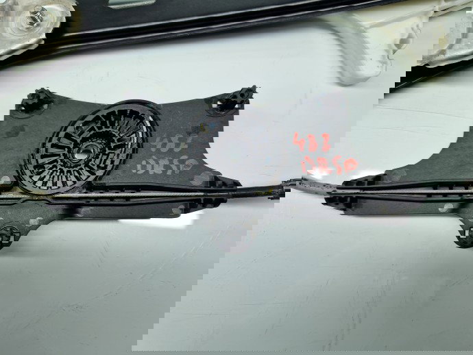 Macara electrica geam dreapta spate Volkswagen Passat B8 Variant (3G5) [Fabr 2015-prezent] 3G9839482B