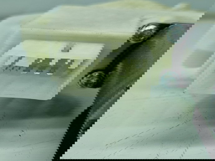 Motoras geam stanga spate Volkswagen Passat B8 Variant (3G5) [Fabr 2015-prezent] 5Q4959812E