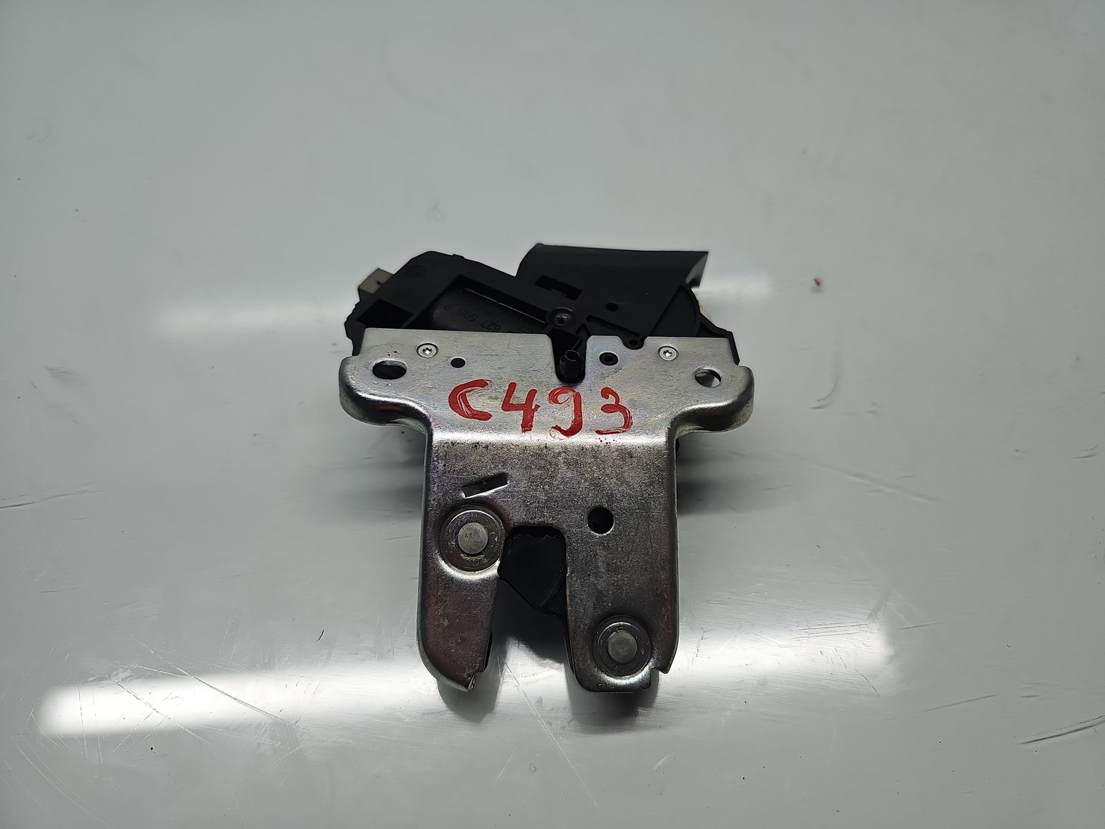 Broasca capota spate AUDI A5 (8T3) [Fabr 2007-2015] 4F5827505D - imagine 1