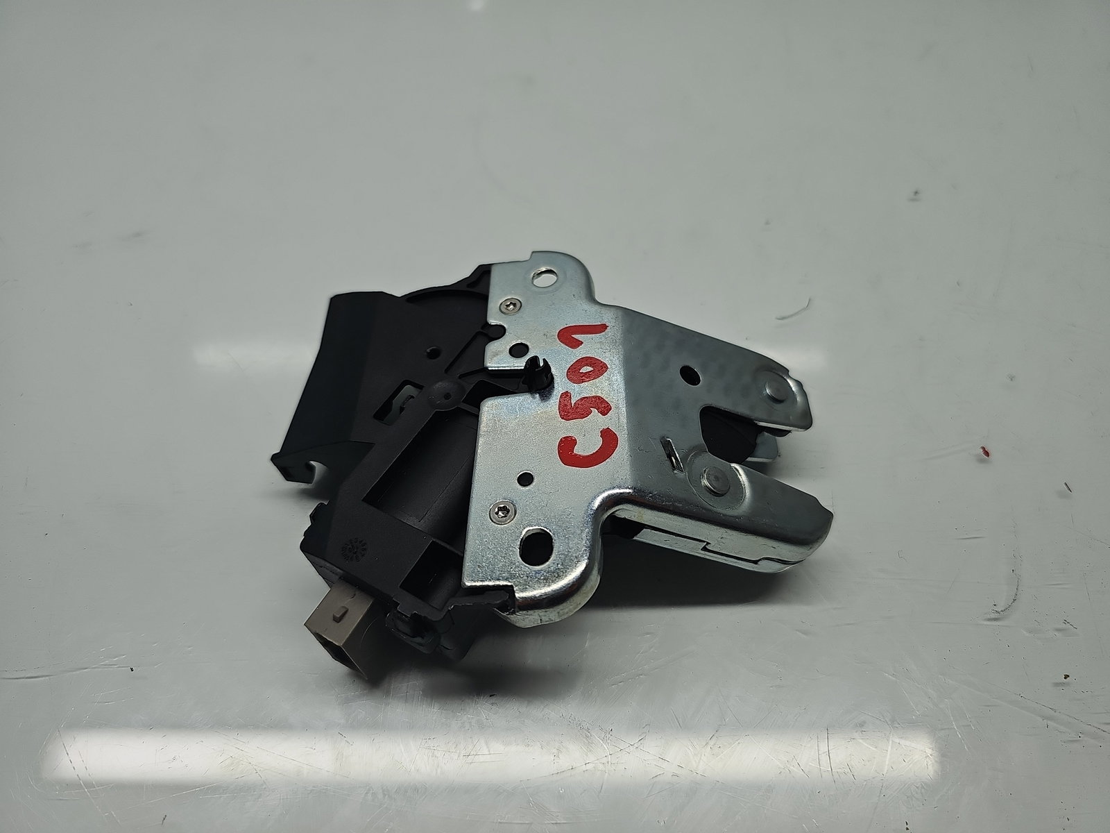 Broasca capota spate Volkswagen Passat CC (357) [Fabr 2008-2012] OEM - imagine 1