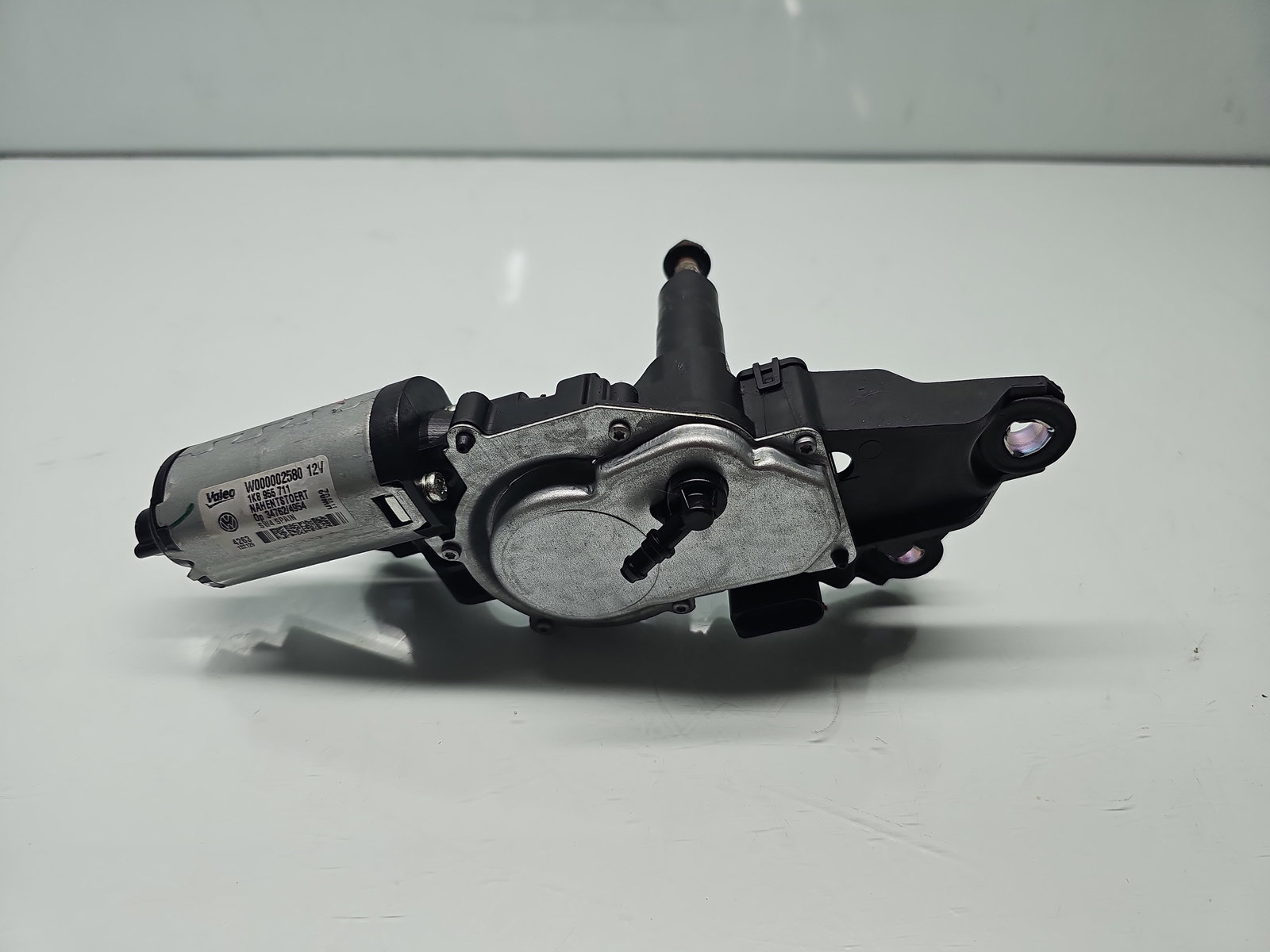 Motoras stergator haion Volkswagen Scirocco (137) Coupe [Fabr 2008-2017] 1K8955711 - imagine 1