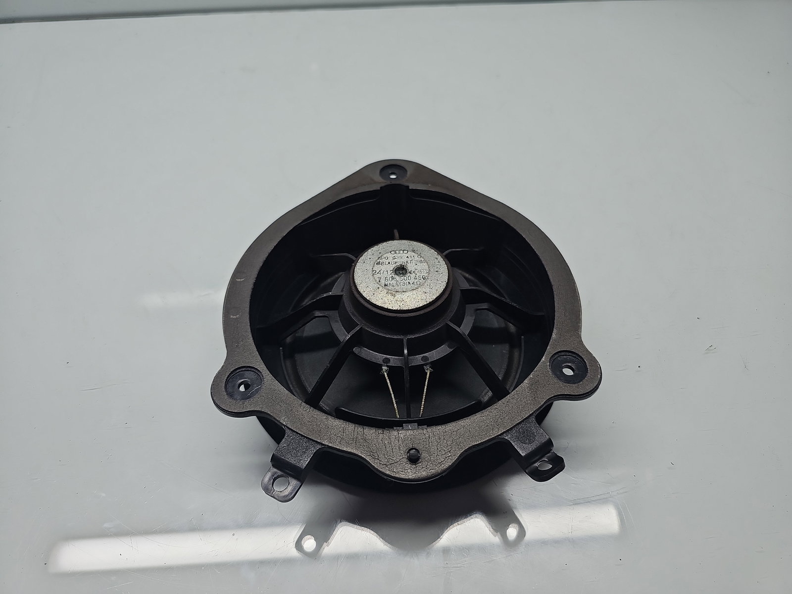 Boxa dreapta fata AUDI A3 Sportback (8PA) [Fabr 2004-2013] Facelift 8P0035411C - imagine 2