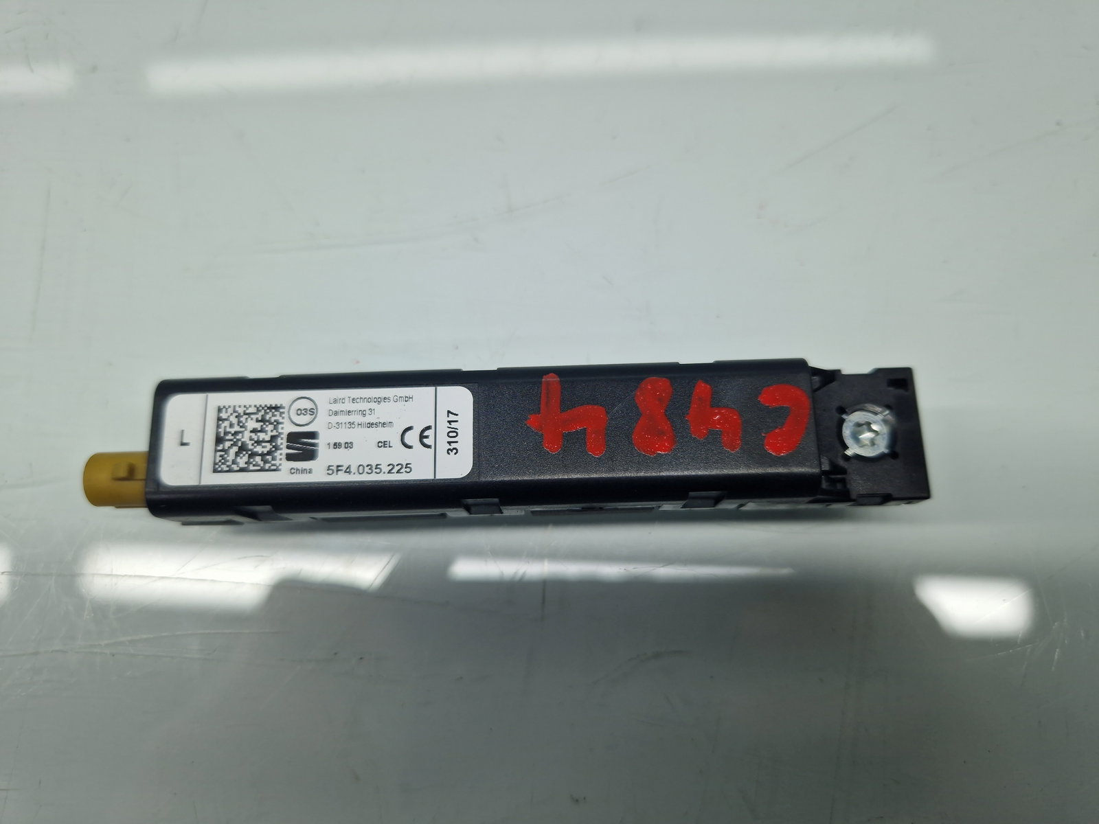 Amplificator antena Seat Leon (5F1) [Fabr 2012-2018] 5F4035225 - imagine 1