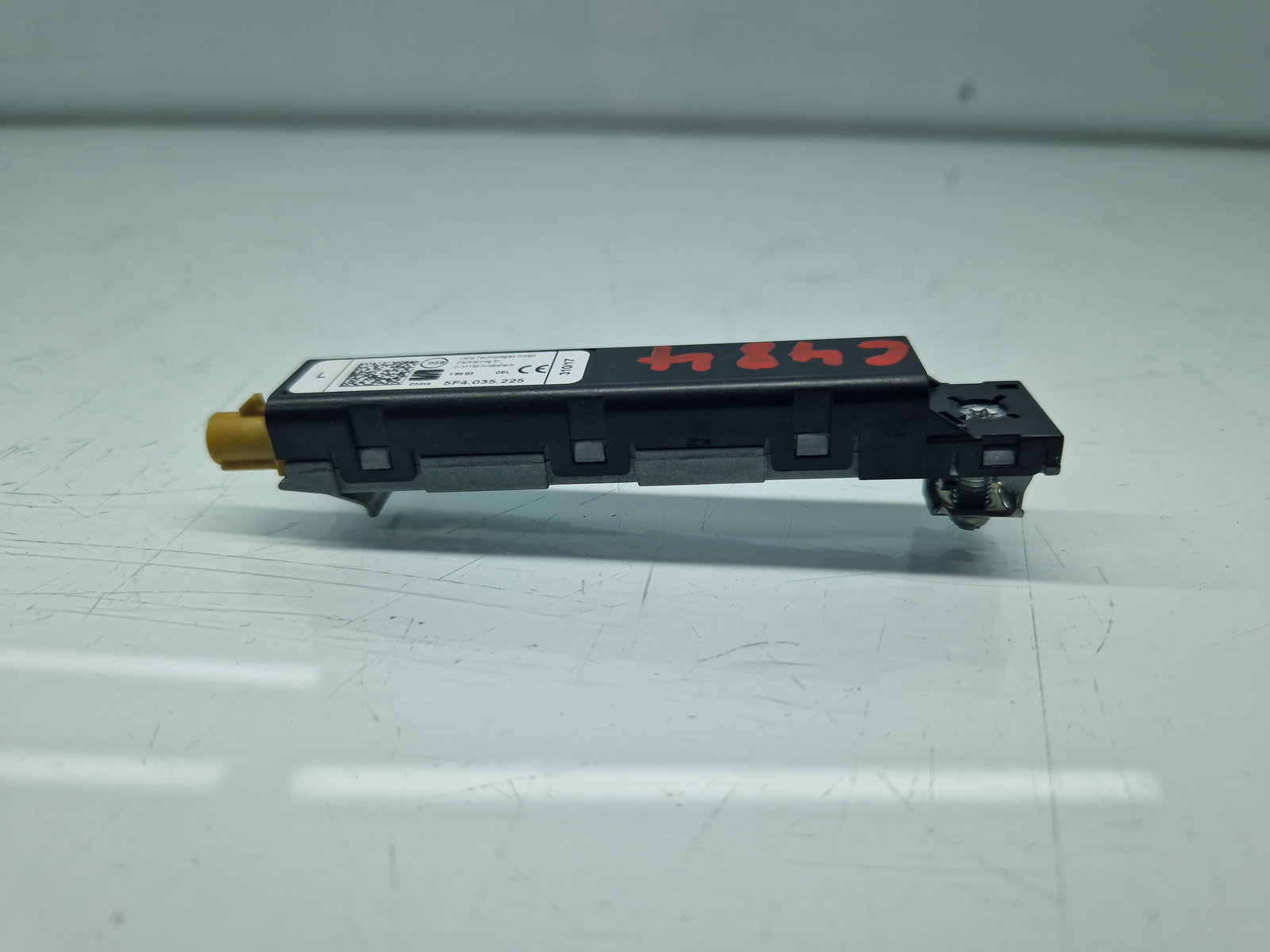 Amplificator antena Seat Leon (5F1) [Fabr 2012-2018] 5F4035225 - imagine 2