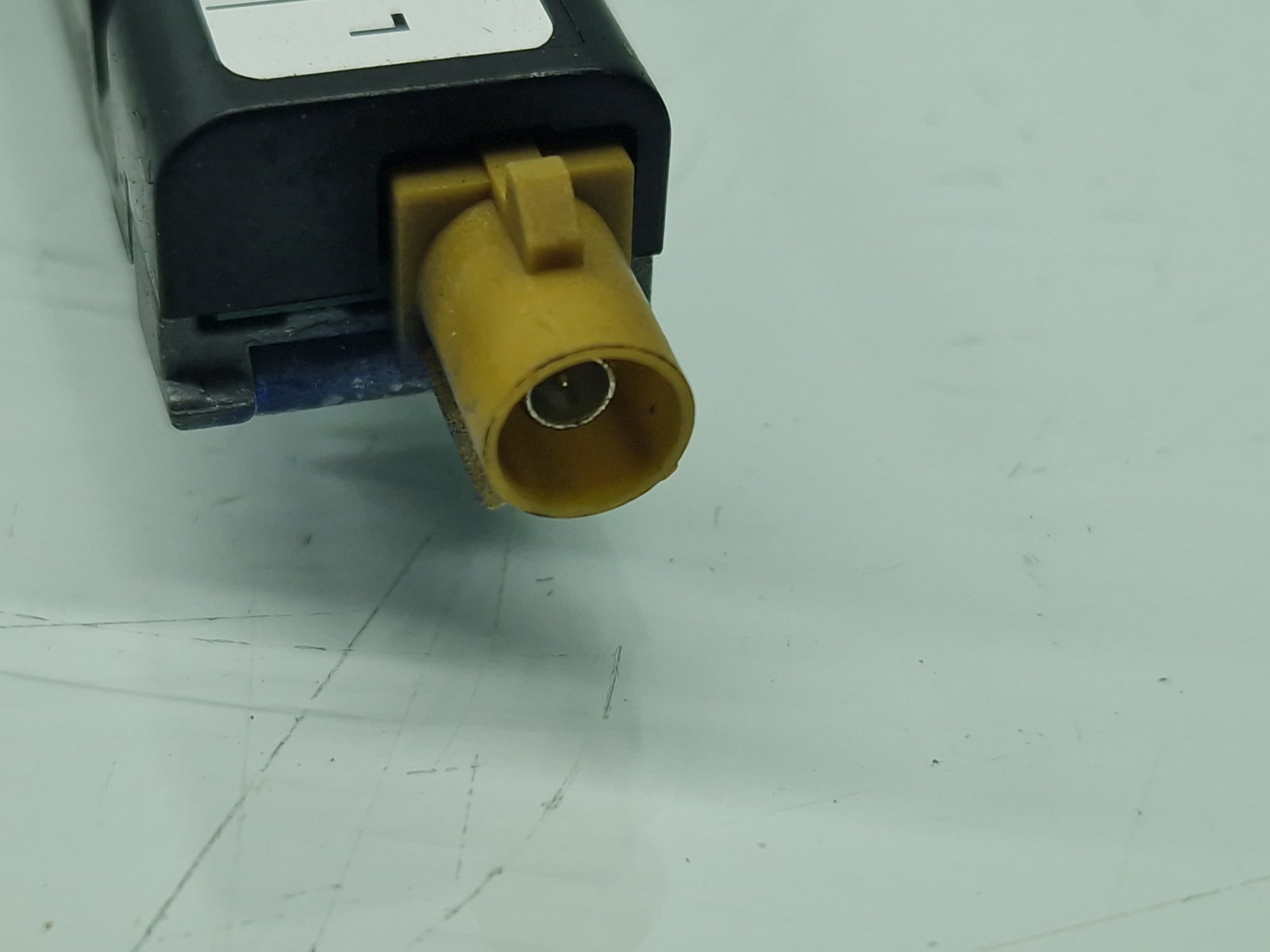 Amplificator antena Seat Leon (5F1) [Fabr 2012-2018] 5F4035225 - imagine 4