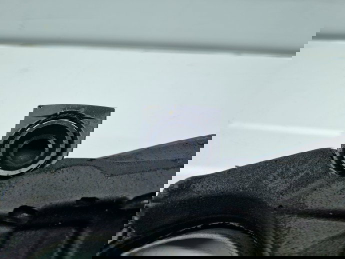 Capac motor Volkswagen Passat B7 (365) Variant [Fabr 2010-2014] 03L103925AA 2.0 TDI CFFB 103KW / 140CP