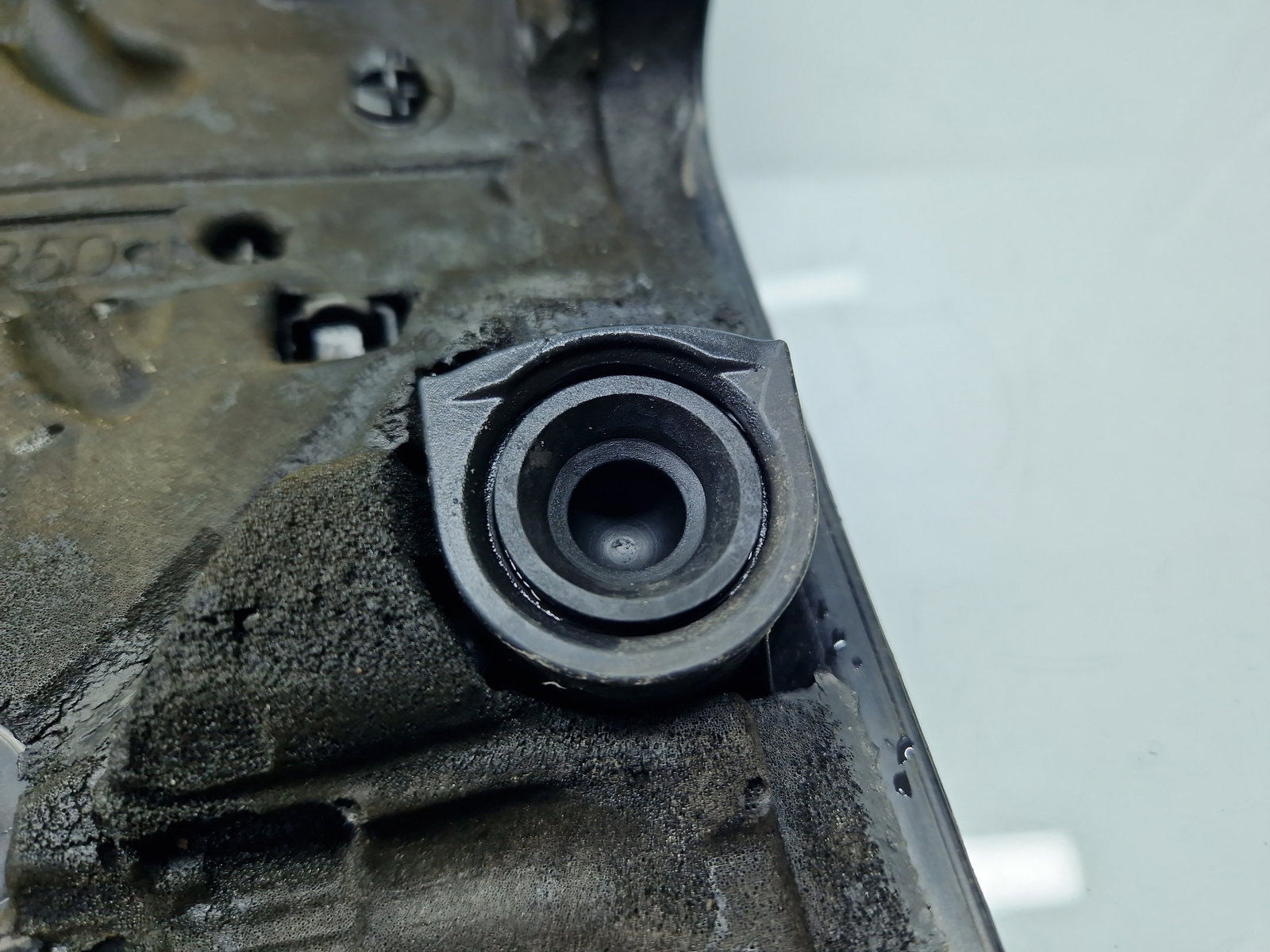 Capac motor Volkswagen Passat B7 (365) Variant [Fabr 2010-2014] 03L103925AA 2.0 TDI CFFB 103KW / 140CP - imagine 6