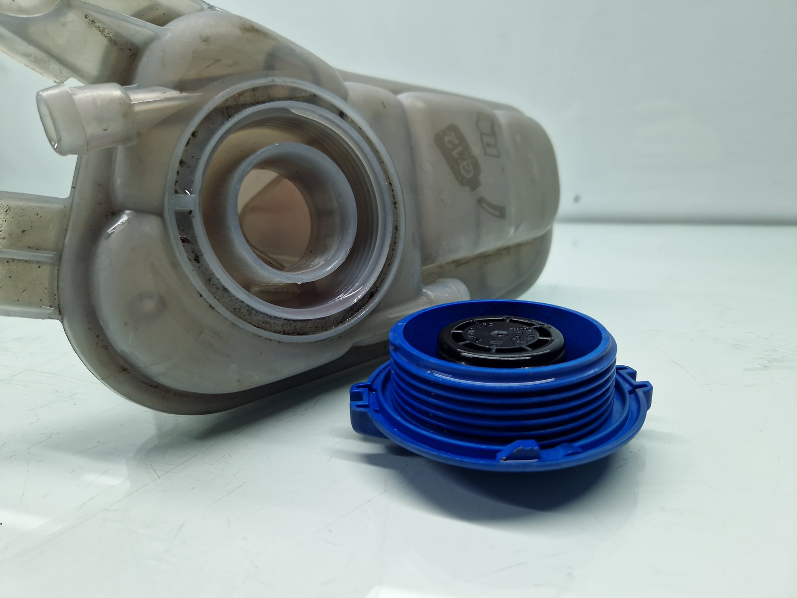 Vas expansiune AUDI A5 (8T3) [Fabr 2007-2015] 8K0121403Q - imagine 4