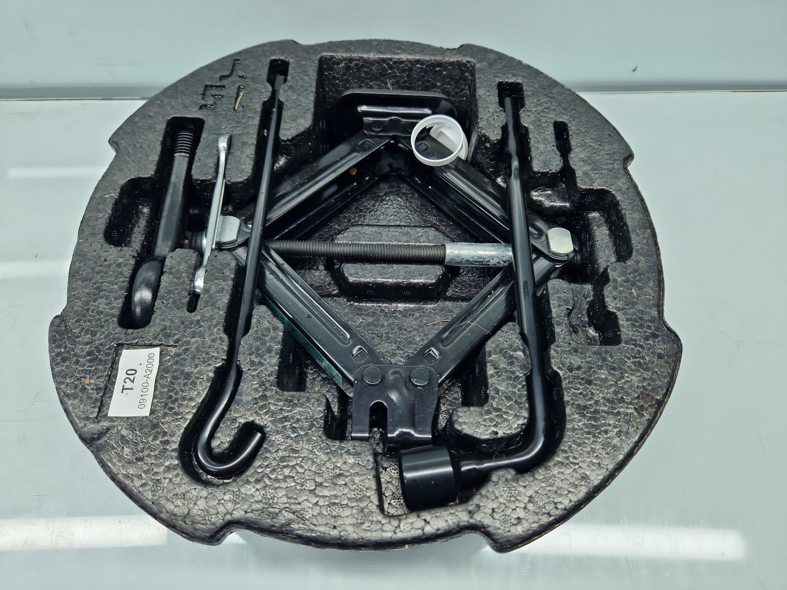 Set cric si cheie KIA Ceed (JD) [Fabr 2012-2018] 09149A20003 - imagine 1