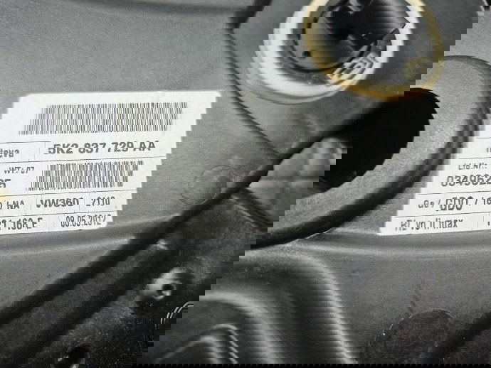 Macara electrica geam stanga fata Volkswagen Golf 6 (5K1) [Fabr 2009-2013] 5K2837729AA